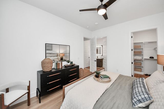15635 Memorial Drive 340, Houston, TX 77079