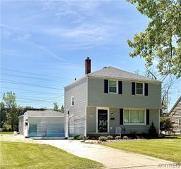 86 Cranburne Lane, Amherst, NY 14221