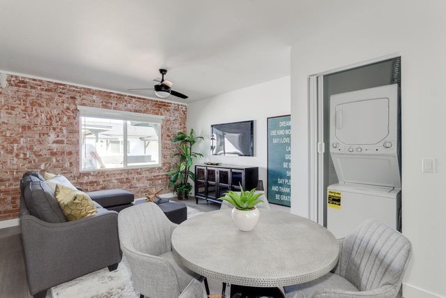 2512 E Thomas Road Unit 1, Phoenix, AZ 85016