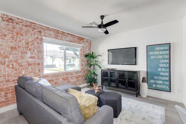 2512 E Thomas Road Unit 1, Phoenix, AZ 85016