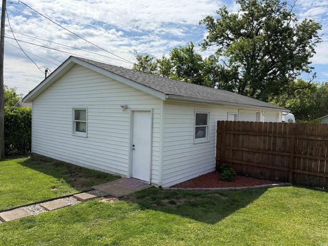 1518 20th Street, Bedford, IN 47421
