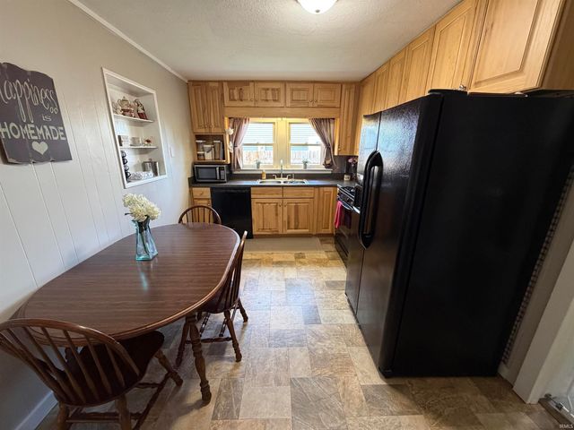 1518 20th Street, Bedford, IN 47421