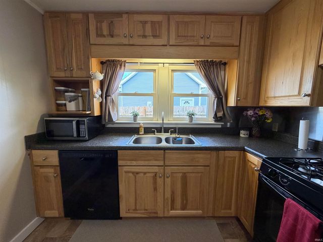 1518 20th Street, Bedford, IN 47421