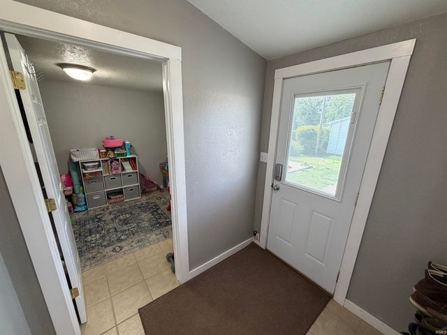 1518 20th Street, Bedford, IN 47421