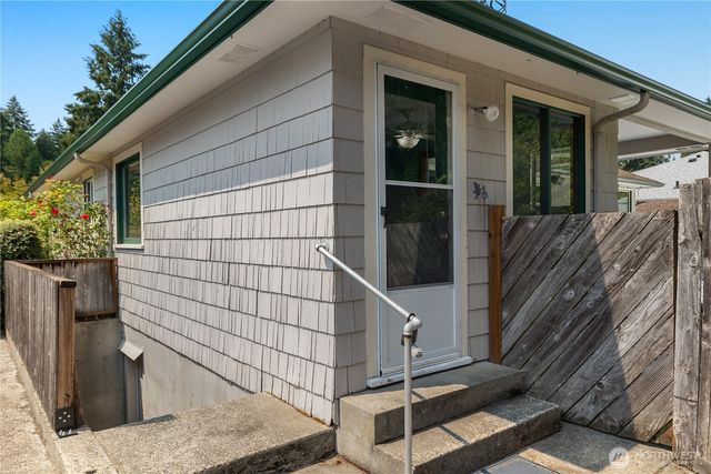 2522 Buker Street SE, Olympia, WA 98501