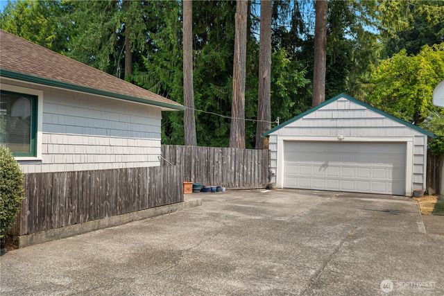 2522 Buker Street SE, Olympia, WA 98501