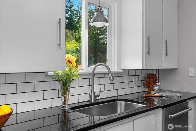 2522 Buker Street SE, Olympia, WA 98501
