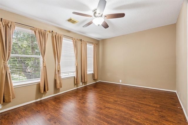 10306 Logan Bridge Lane, Sugar Land, TX 77498