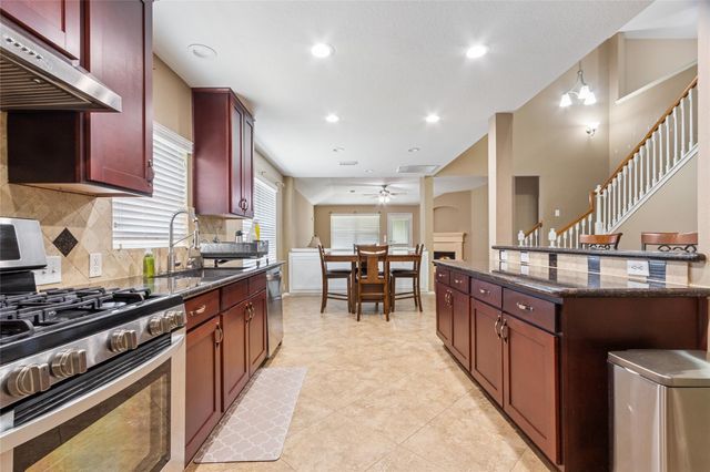10306 Logan Bridge Lane, Sugar Land, TX 77498