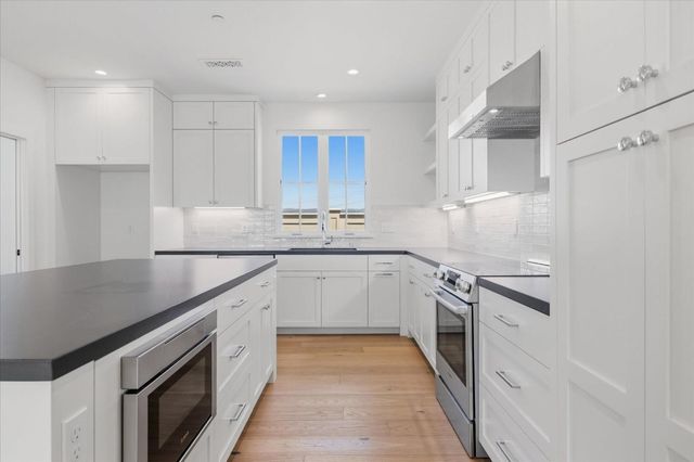 38451 Amaranto Street, Newark, CA 94560
