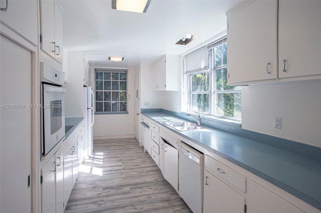 2805 Segovia Street, Coral Gables, FL 33134
