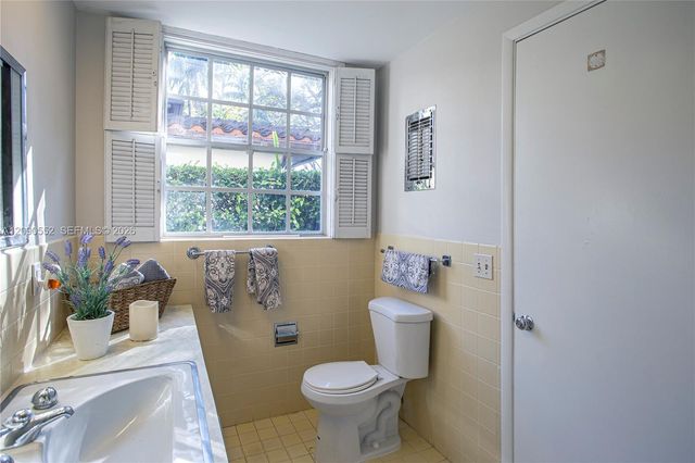 2805 Segovia Street, Coral Gables, FL 33134