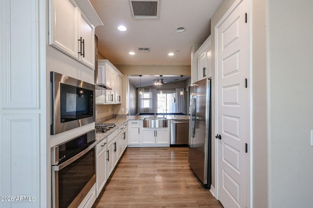 13224 W CORDIA Lane, Peoria, AZ 85383