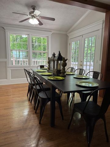 5382 Lanford Springs Court, Lilburn, GA 30047