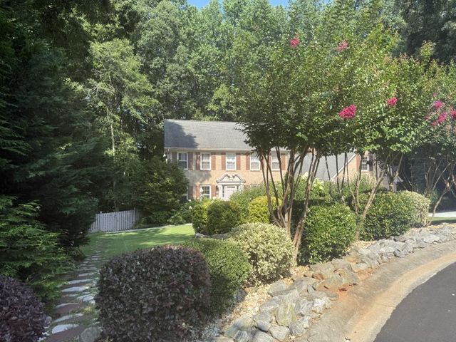 5382 Lanford Springs Court, Lilburn, GA 30047