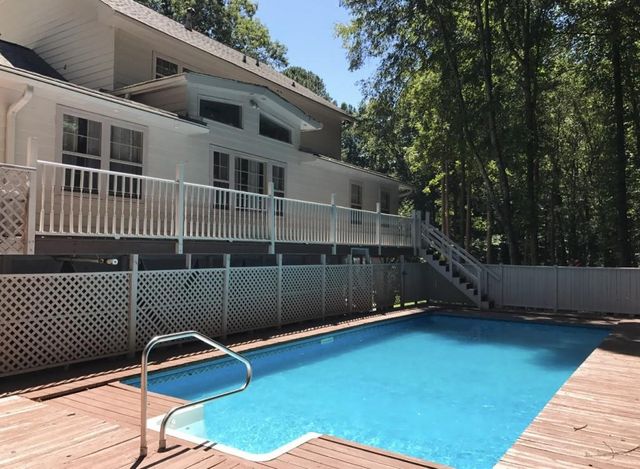 5382 Lanford Springs Court, Lilburn, GA 30047