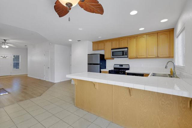427 Hetherington Cir, Yuba City, CA 95993