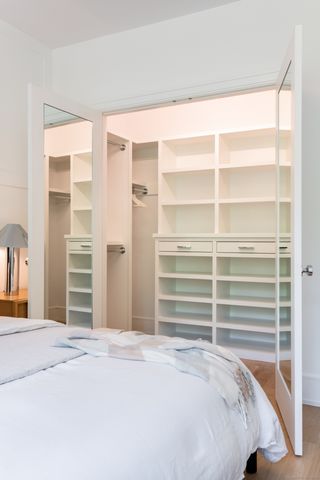 783 Post Road East 201, Westport, CT 06880