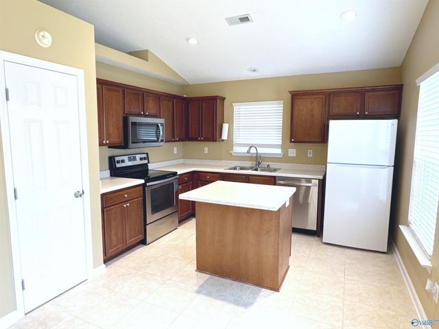 117 Bremerton Drive, Huntsville, AL 35824