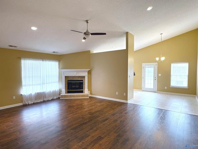 117 Bremerton Drive, Huntsville, AL 35824