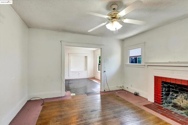 2506 61St Ave, Oakland, CA 94605