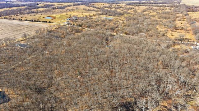 1059 SW 1301 Road, Holden, MO 64040