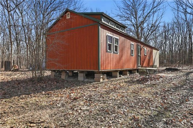 1059 SW 1301 Road, Holden, MO 64040