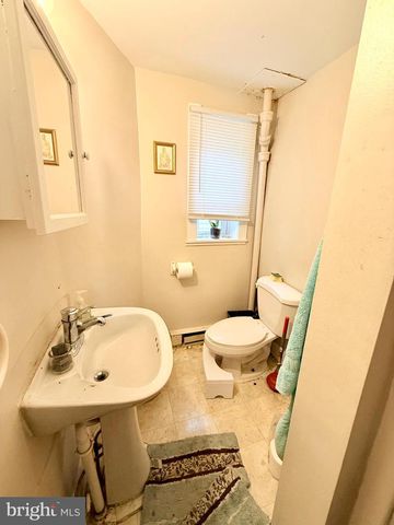 13 MARYLAND AVE N, Brunswick, MD 21716