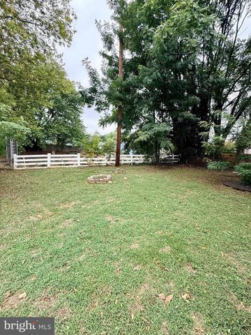 13 MARYLAND AVE N, Brunswick, MD 21716