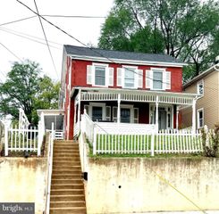 13 MARYLAND AVE N, Brunswick, MD 21716
