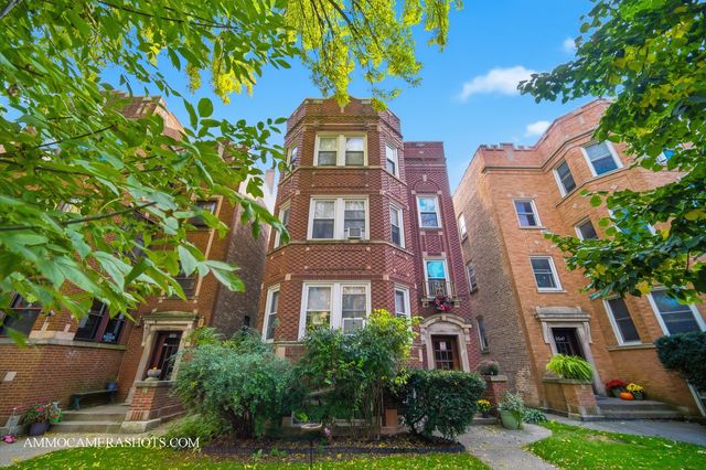 2045 W Farragut Avenue 3, Chicago, IL 60625