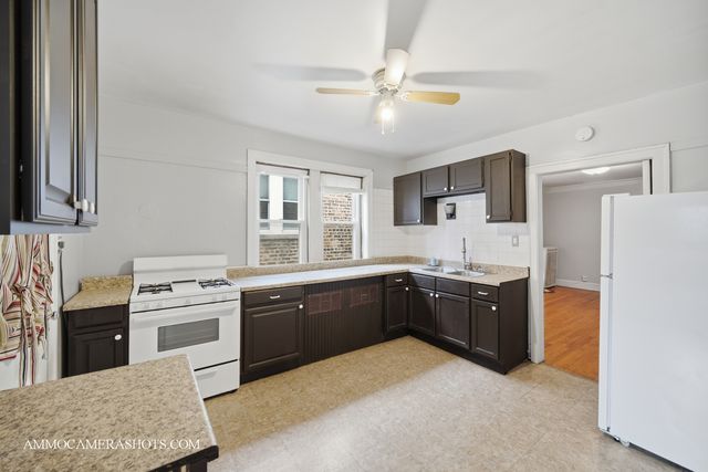 2045 W Farragut Avenue 3, Chicago, IL 60625