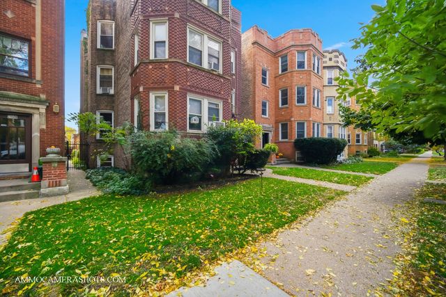 2045 W Farragut Avenue 3, Chicago, IL 60625
