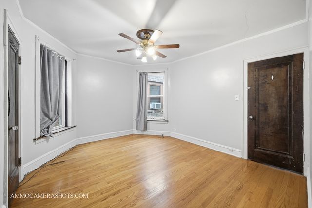 2045 W Farragut Avenue 3, Chicago, IL 60625