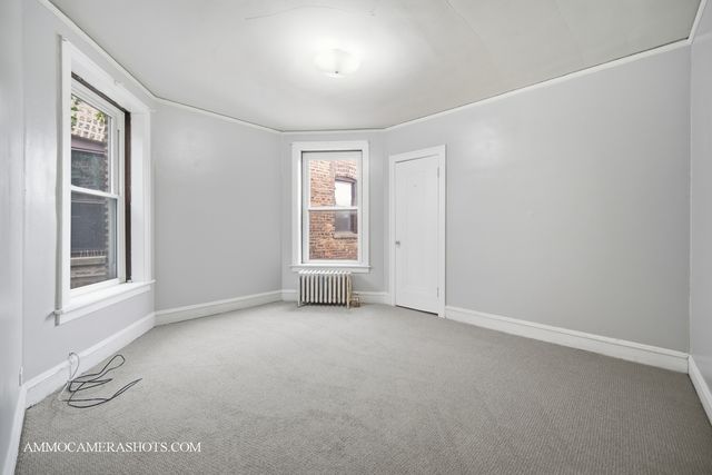 2045 W Farragut Avenue 3, Chicago, IL 60625