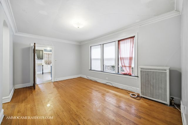 2045 W Farragut Avenue 3, Chicago, IL 60625