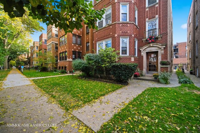 2045 W Farragut Avenue 3, Chicago, IL 60625