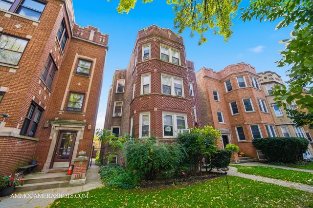 2045 W Farragut Avenue 3, Chicago, IL 60625