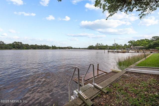 5811 ATLANTIC Boulevard 25, Jacksonville, FL 32207