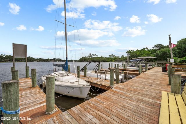 5811 ATLANTIC Boulevard 25, Jacksonville, FL 32207