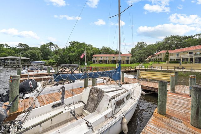5811 ATLANTIC Boulevard 25, Jacksonville, FL 32207