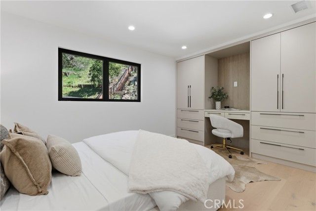 2638 Zorada Drive, Los Angeles, CA 90046