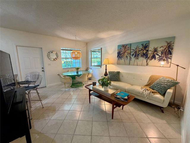 2660 NE 8th Avenue 307, Wilton Manors, FL 33334
