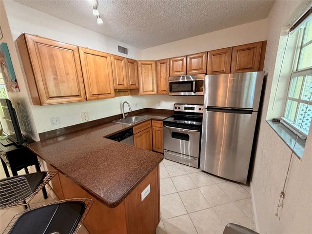 2660 NE 8th Avenue 307, Wilton Manors, FL 33334