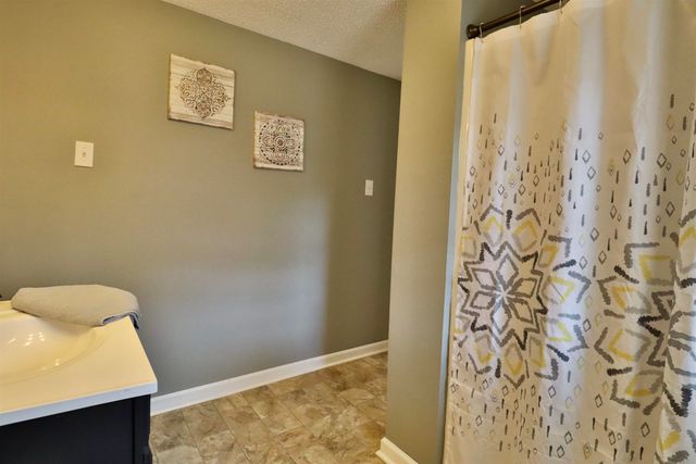 103 CHISHOLM LAKE RD, Ripley, TN 38063