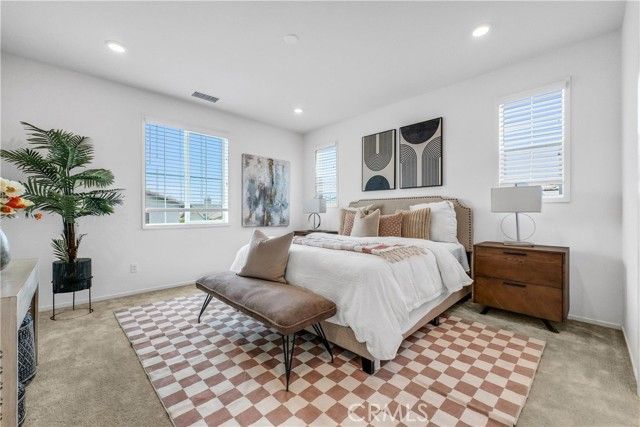 5584 Kate Way 10, Fontana, CA 92336