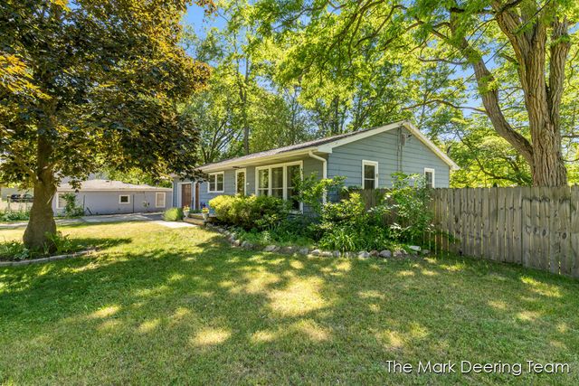 107 Elm Street, Allegan, MI 49010