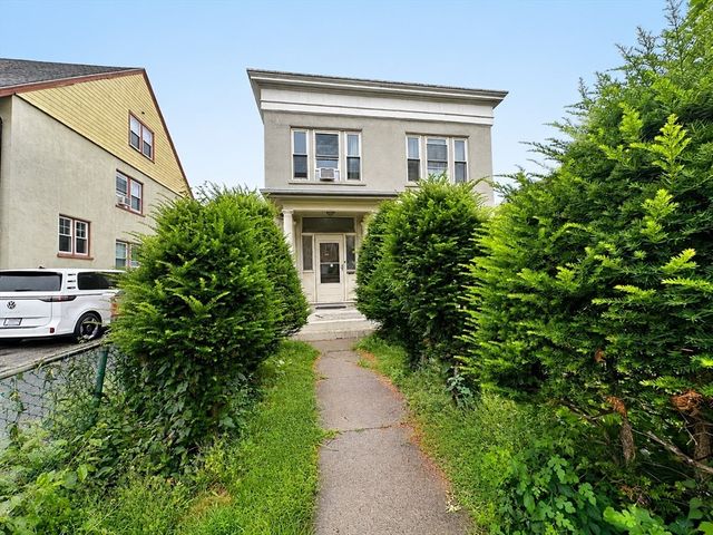 104 Perkins Street, Boston, MA 02130