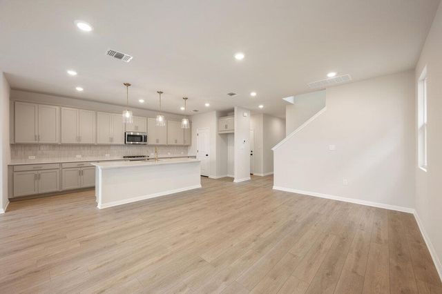 604 Palo Brea LOOP, Hutto, TX 78634