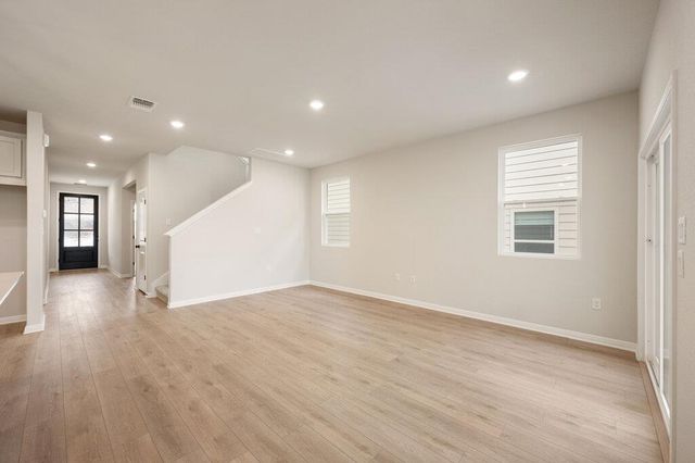 604 Palo Brea LOOP, Hutto, TX 78634